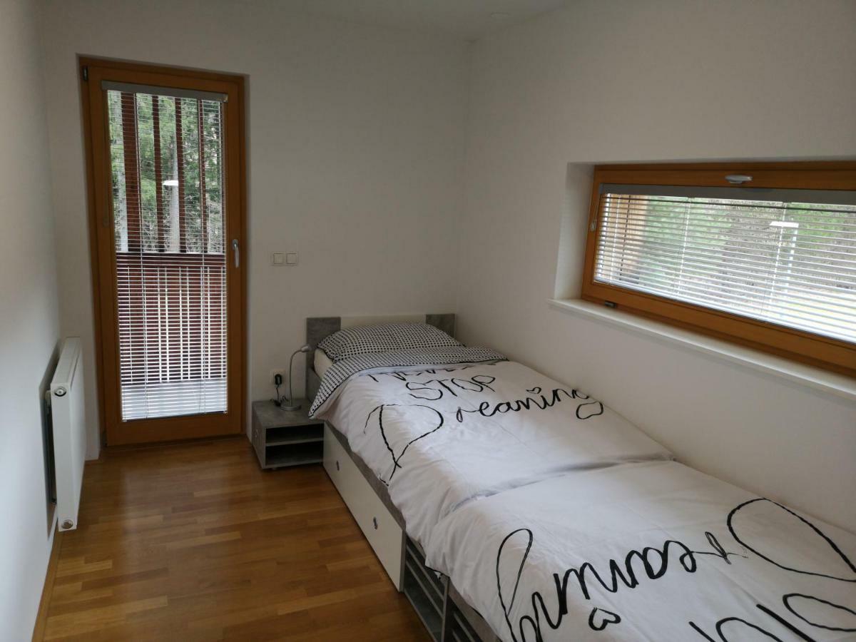 Apartma Lucijana Mojstrana Exterior photo