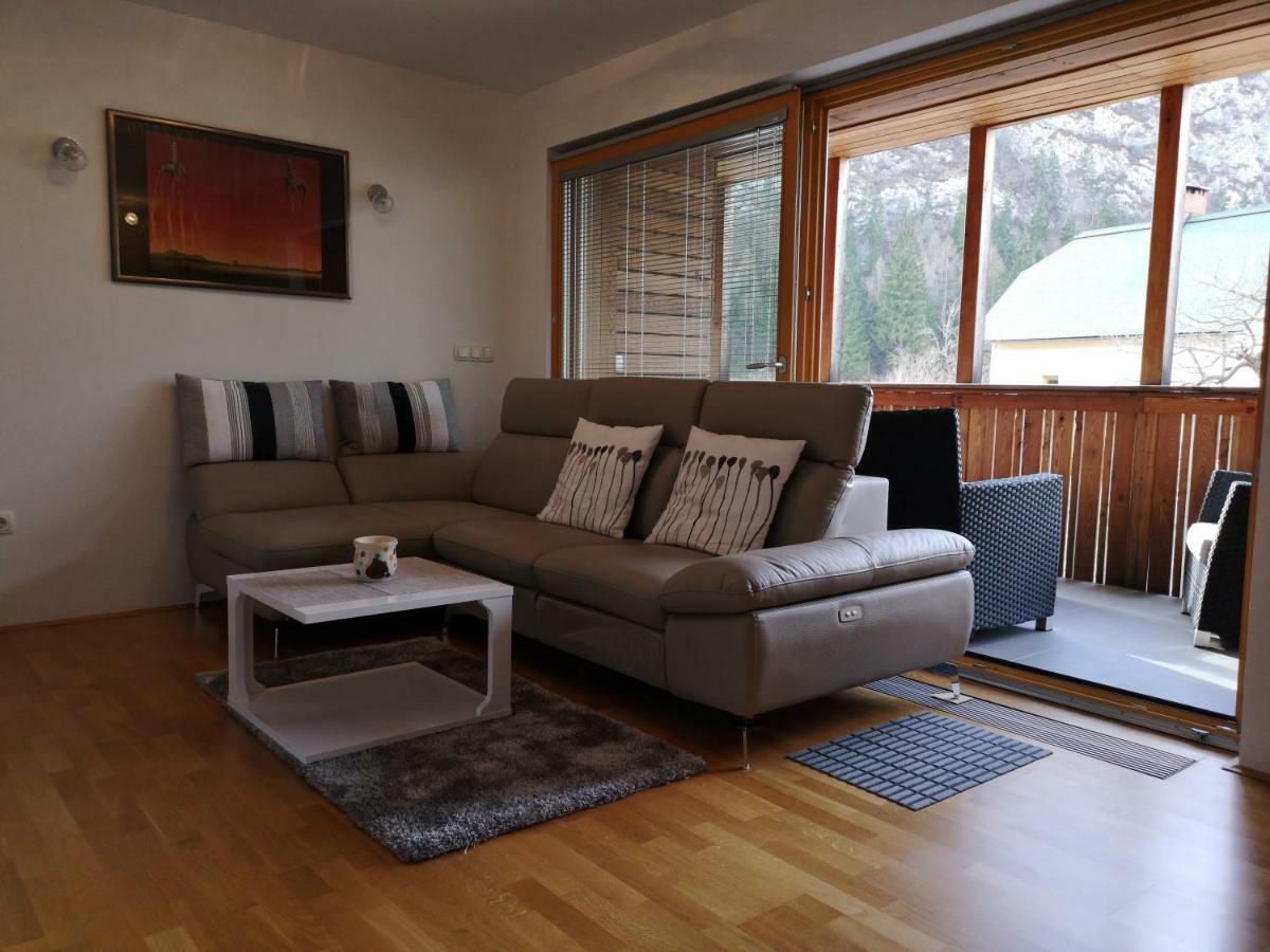 Apartma Lucijana Mojstrana Exterior photo